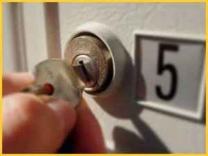 Exclusive Locksmith Service Rego Park, NY 718-673-6785 - 9-mailbox-locks